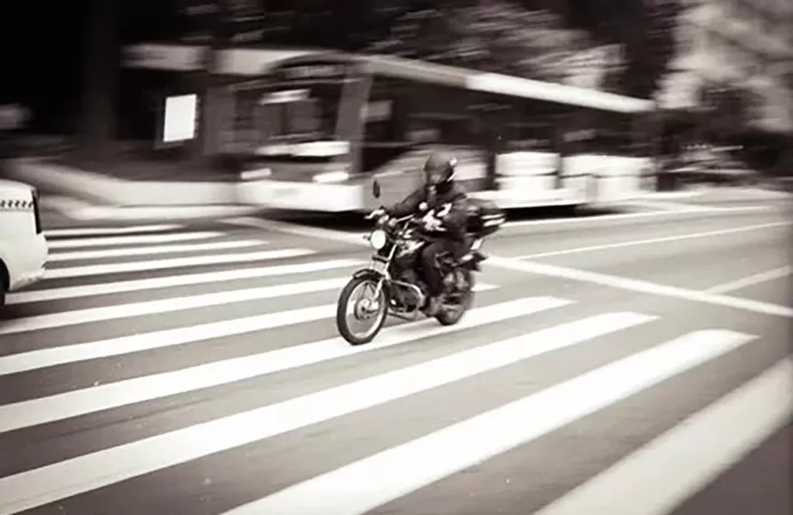 Leia mais sobre o artigo Adicional de periculosidade no caso do uso de motocicleta independe de regulamentação, decide TRT da 1ª Região