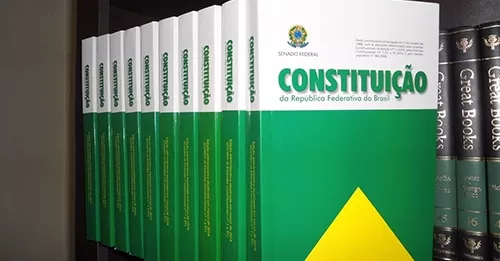 Leia mais sobre o artigo Constituição Federal de 1988 e Direitos Trabalhistas